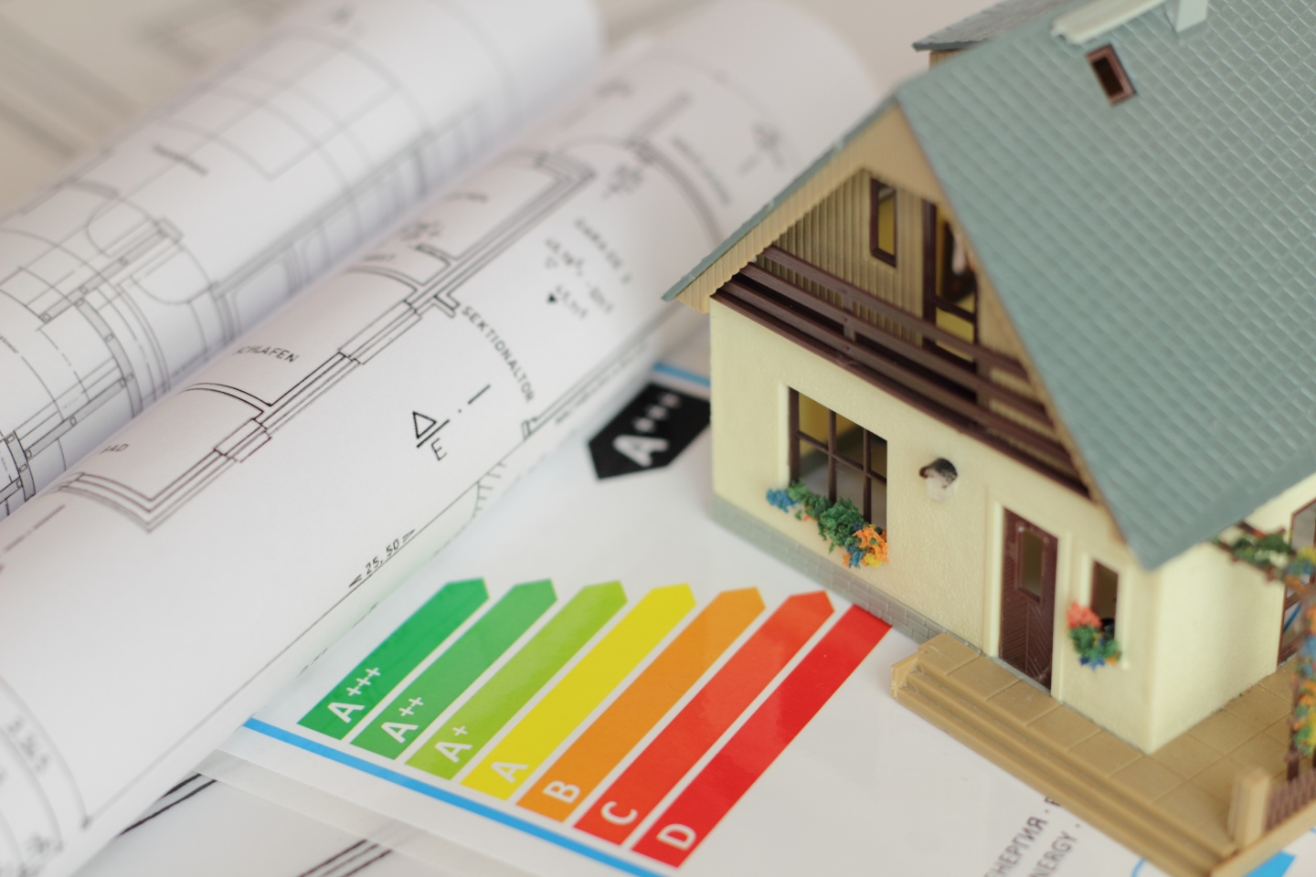 Jauge de performance énergétique indiquant une classe G, logement énergivore